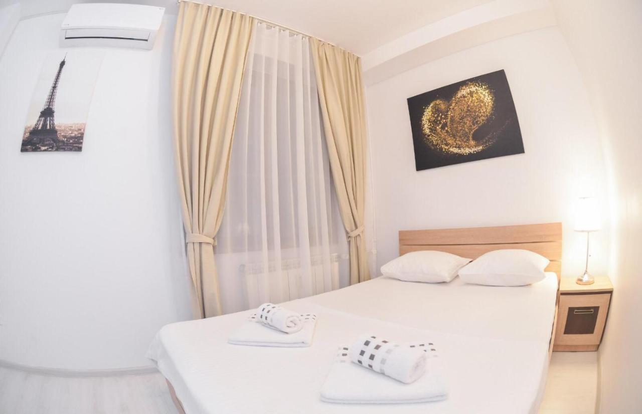 Spacious And Modern Apartment Close To Old City Бухарест Экстерьер фото