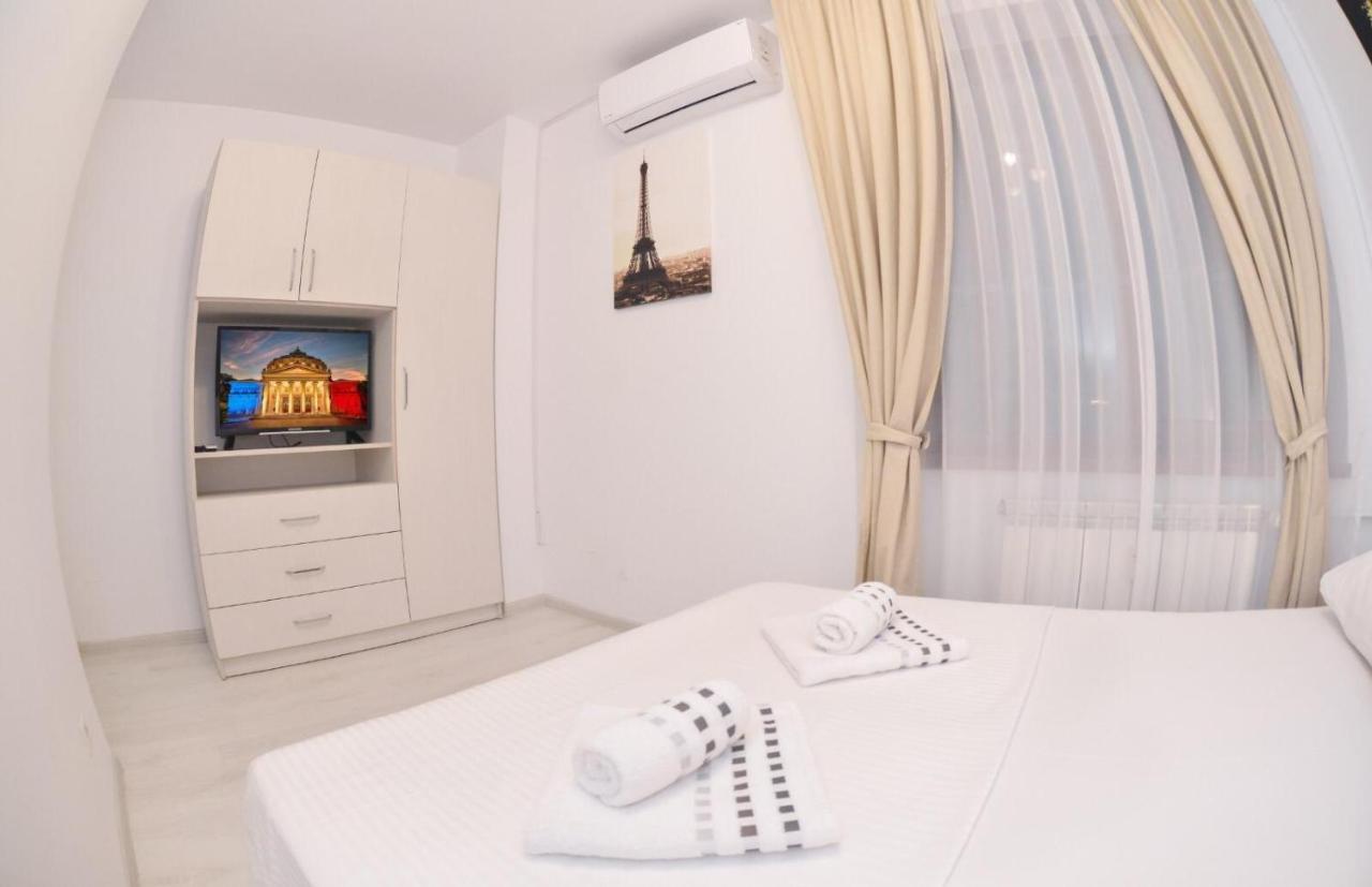 Spacious And Modern Apartment Close To Old City Бухарест Экстерьер фото
